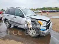 2004 Toyota RAV4 фото