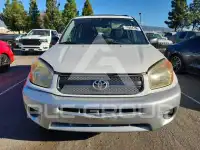 2004 Toyota RAV4 фото