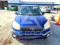 2004 Toyota RAV4 фото