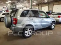 2004 Toyota RAV4 photo