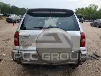 2004 Toyota RAV4 фото