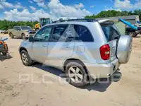 2004 Toyota RAV4 фото
