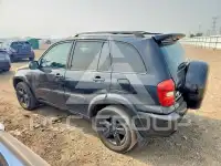 2004 Toyota RAV4 фото