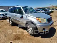 2004 Toyota RAV4 photo