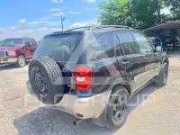 2004 Toyota RAV4 фото