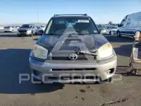 2004 Toyota RAV4 фото