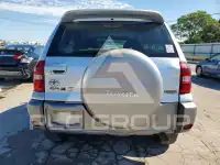 2004 Toyota RAV4 фото