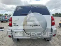 2004 Toyota RAV4 фото