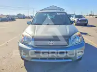2004 Toyota RAV4 фото