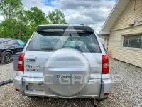 2004 Toyota RAV4 фото