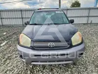 2004 Toyota RAV4 photo