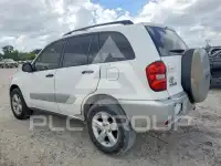 2004 Toyota RAV4 фото