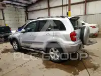 2004 Toyota RAV4 photo