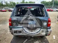 2004 Toyota RAV4 фото