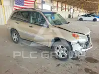 2004 Toyota RAV4 photo