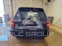 2004 Toyota RAV4 фото