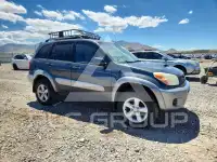 2004 Toyota RAV4 фото