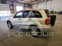 2004 Toyota RAV4 photo