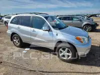 2004 Toyota RAV4 фото