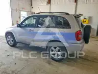2004 Toyota RAV4 photo