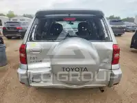 2004 Toyota RAV4 фото