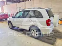 2004 Toyota RAV4 фото