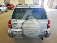 2004 Toyota RAV4 фото