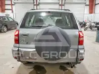2004 Toyota RAV4 фото
