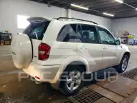 2004 Toyota RAV4 фото