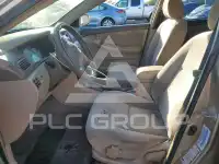 2004 Toyota COROLLA photo