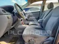 2004 Toyota COROLLA фото