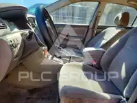 2004 Toyota COROLLA фото