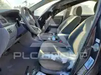 2004 Toyota COROLLA фото