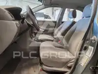 2004 Toyota COROLLA фото