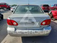 2004 Toyota COROLLA фото