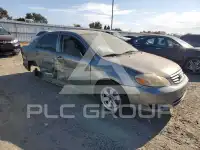 2004 Toyota COROLLA фото