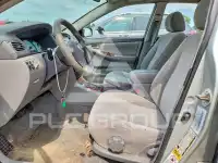 2004 Toyota COROLLA фото