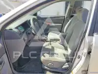 2004 Toyota COROLLA photo