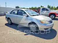 2004 Toyota COROLLA фото
