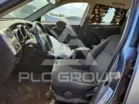2004 Toyota COROLLA фото