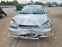 2004 Toyota COROLLA фото