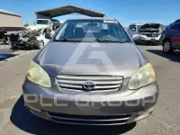 2004 Toyota COROLLA фото