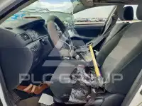 2004 Toyota COROLLA photo