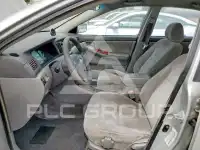 2004 Toyota COROLLA фото