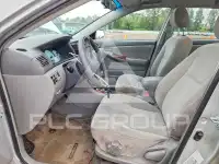 2004 Toyota COROLLA фото