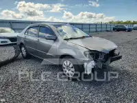 2004 Toyota COROLLA фото