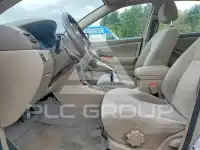 2004 Toyota COROLLA фото