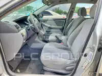 2004 Toyota COROLLA фото