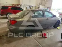 2004 Toyota COROLLA фото