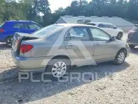 2004 Toyota COROLLA фото
